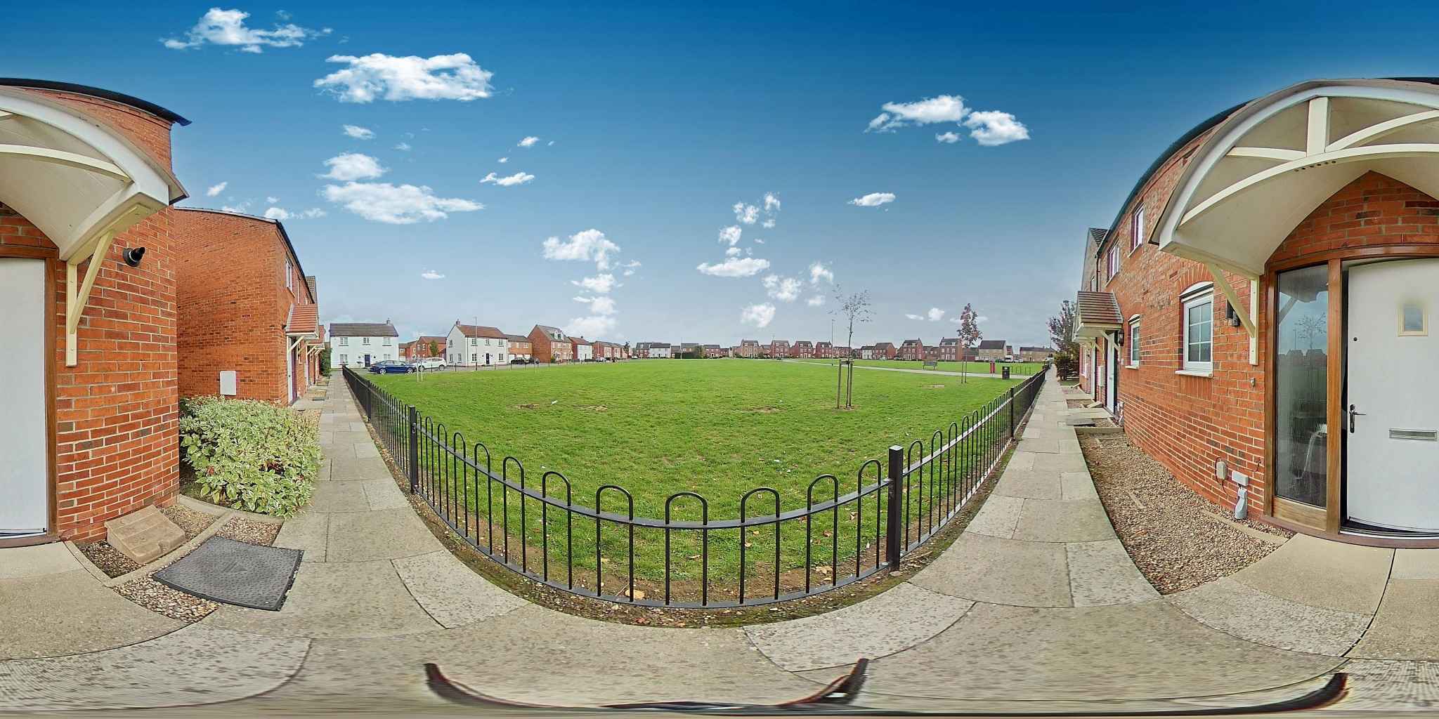 360 Tour of 4 Perry Close