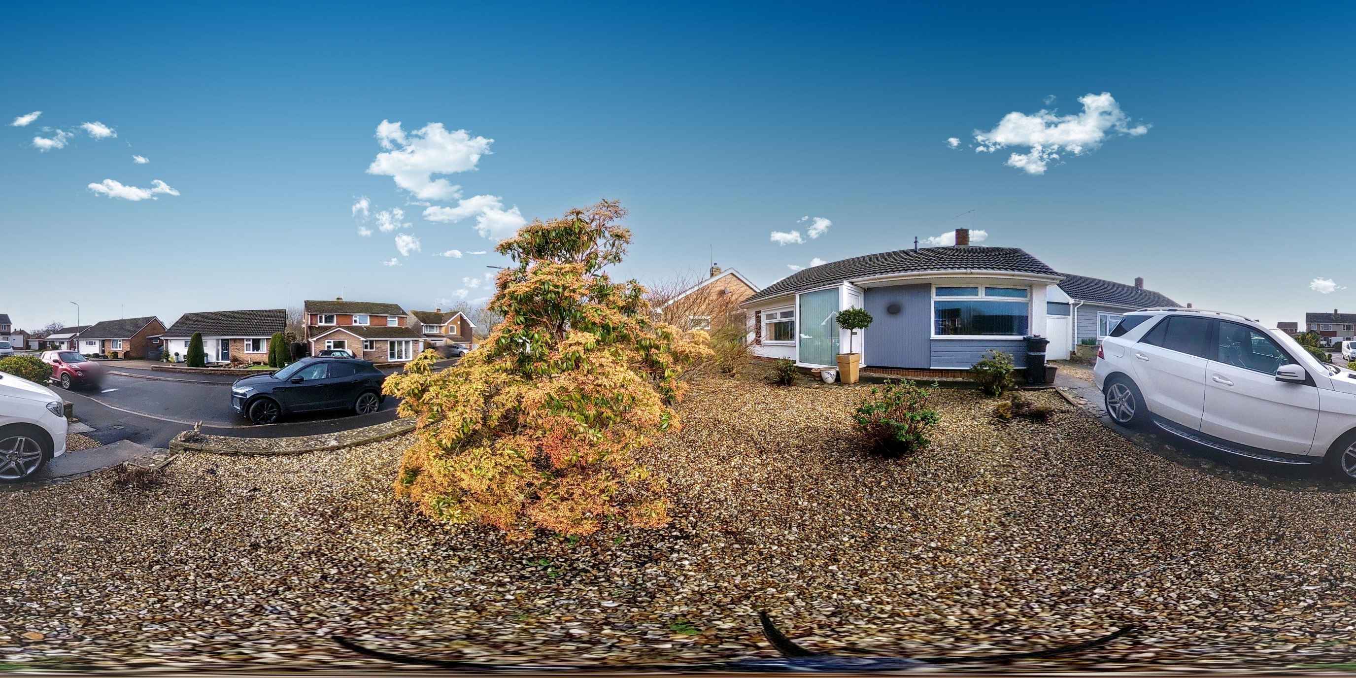 360 Tour of 9 The Spinney