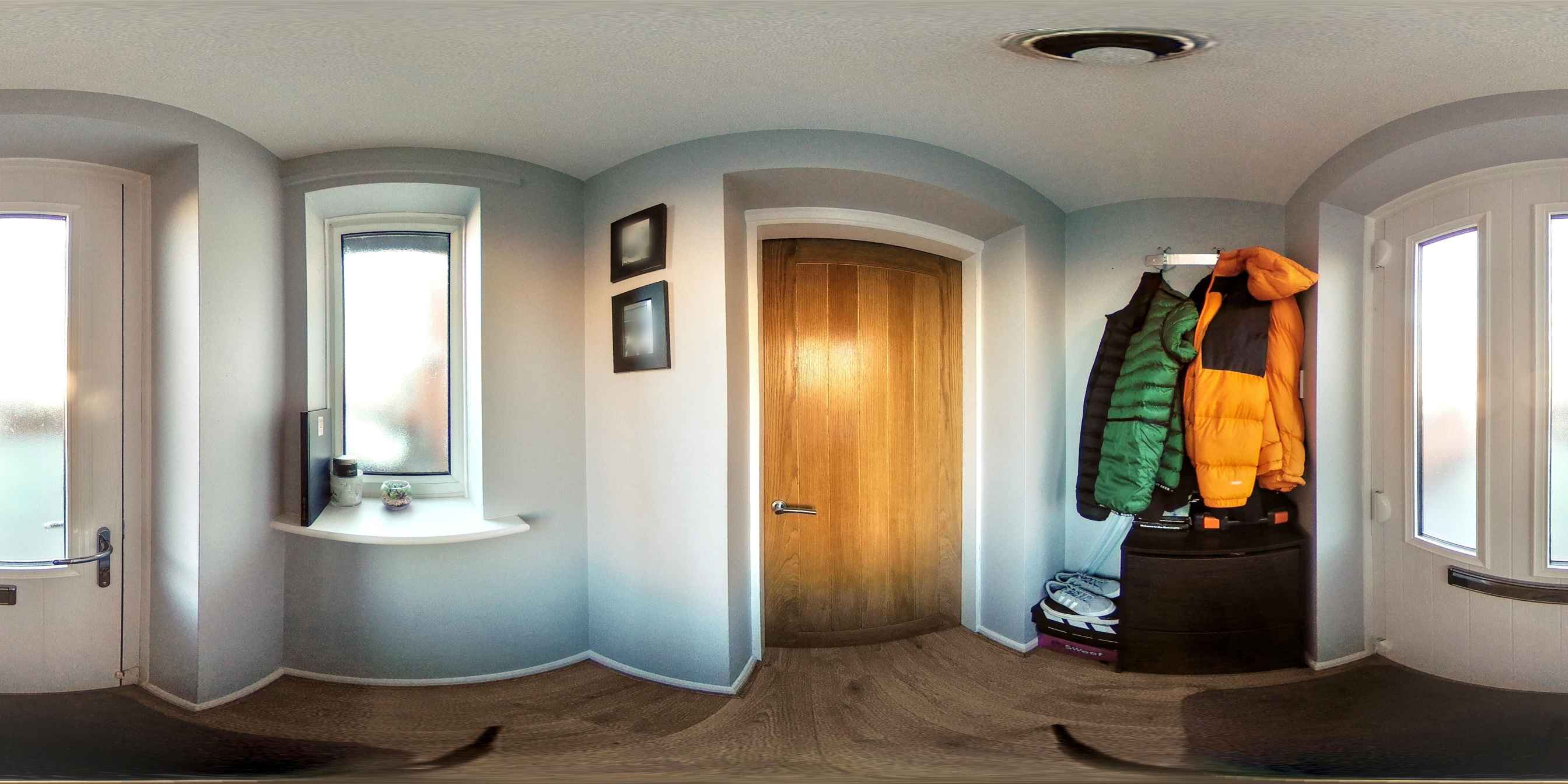 360 Tour of 18 doveside drive