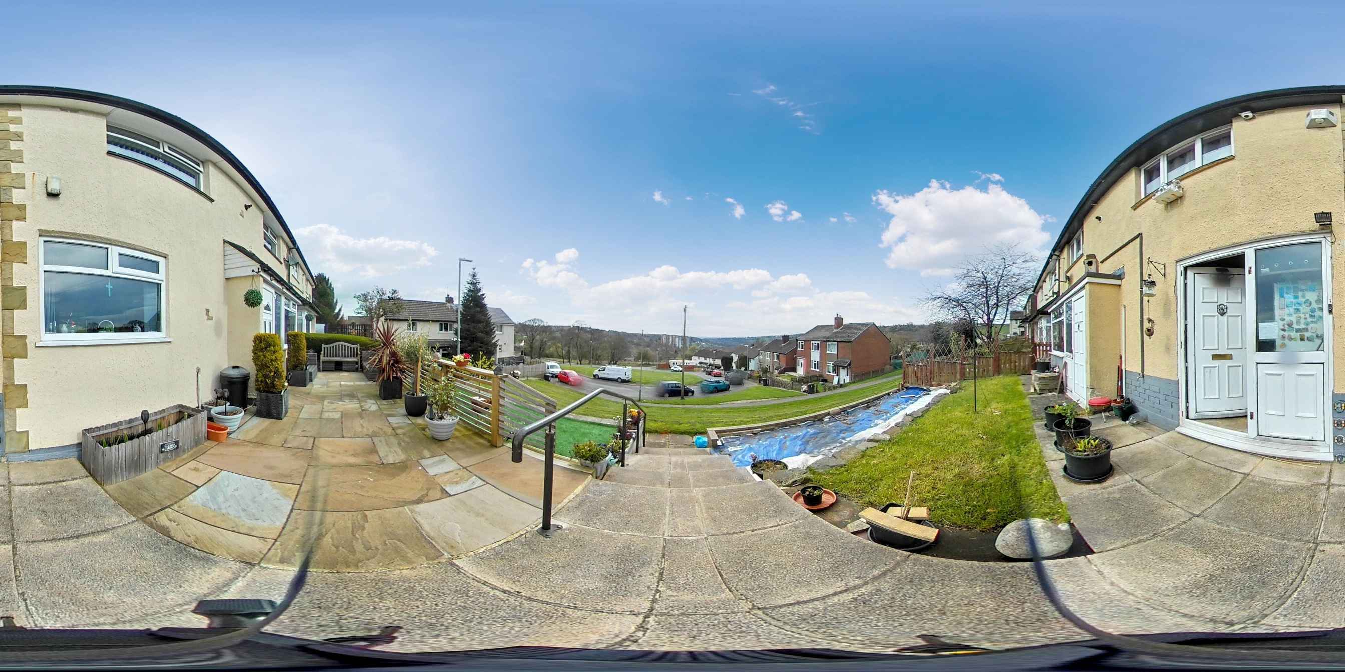 360 Tour of 16 Mixenden Close